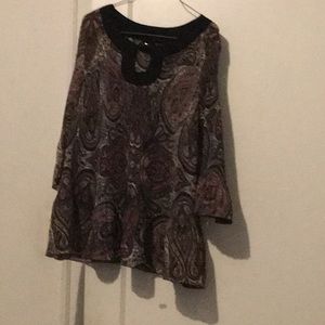 Woman’s dress shirt . Size 2x